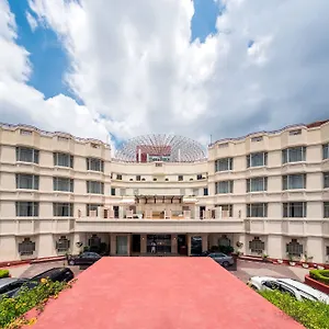 Hotell Howard Plaza The Fern, ****