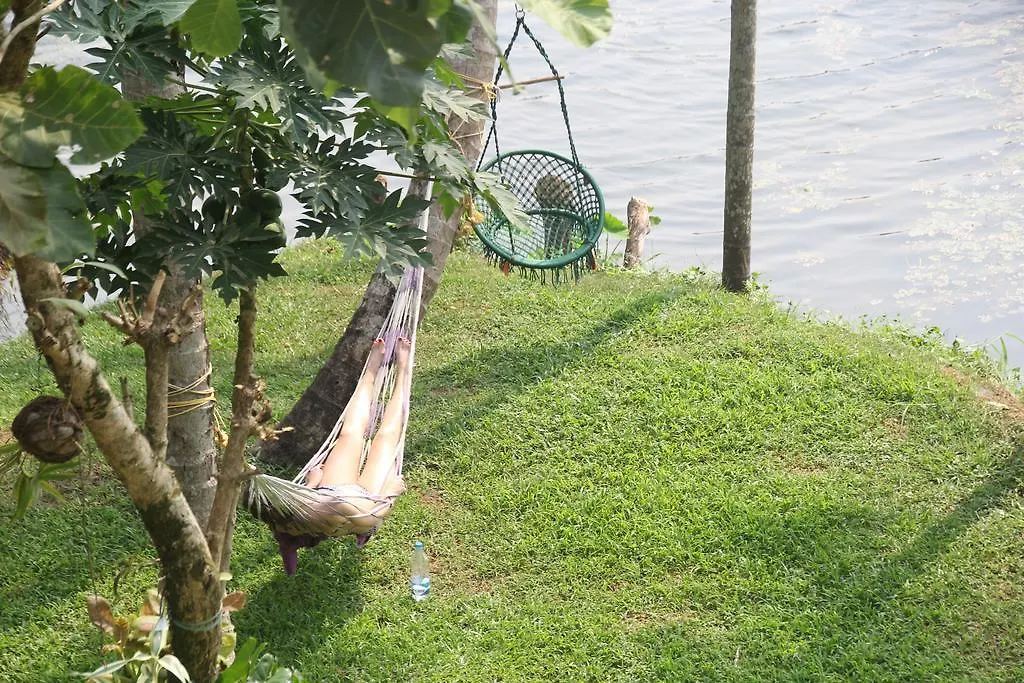 Pearl Spot Bed & Breakfast Nedumbassery 3*,  India